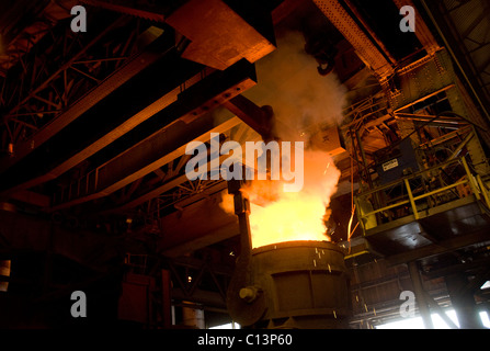 La fabrication de l'acier à Forgemasters, Sheffield, Royaume-Uni. Banque D'Images