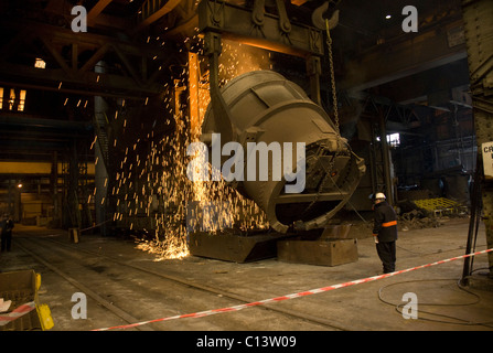 La fabrication de l'acier à Forgemasters, Sheffield, Royaume-Uni. Banque D'Images