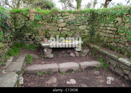 L'alter dans l'ancien baptistère de boswarthen chapelle près de madron dans Cornwall, uk Banque D'Images