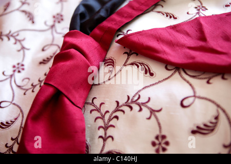 Cravate et gilet de costume ou une robe matin même. Banque D'Images