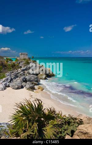 Vue sur plage de Temple du vent Banque D'Images