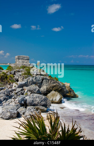 Vue sur plage de Temple du vent Banque D'Images