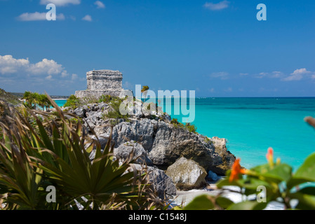 Vue sur plage de Temple du vent Banque D'Images