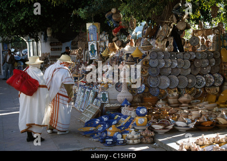 Marché des potiers, Houmt Souk, Djerba, Tunisie, Afrique du Nord Banque D'Images