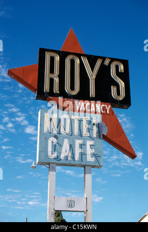 Neon motel sign, vacance, California, USA Banque D'Images