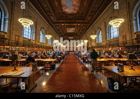 Salle de lecture en bibliothèque publique de New York Banque D'Images