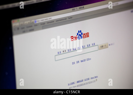 Aidu Page d'accueil Vue d'un écran LCD portable. Baidu est le plus grand moteur de recherche en Chine et connu comme le 'Google' chinois. Il Banque D'Images