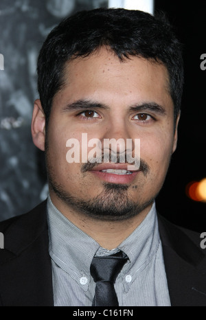 MICHAEL PENA BATTLE : LOS ANGELES FILM PREMIERE. COLUMBIA PICTURES LOS ANGELES CALIFORNIA USA 08 Mars 2011 Banque D'Images