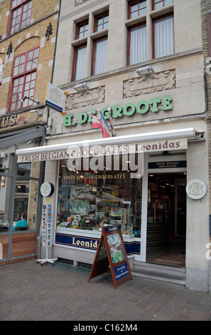 De Groote Hans Chocolaterie le chocolat belge () boutique dans le centre de Ieper (Ypres), Belgique. Banque D'Images