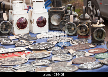 Un adeptes des chemins de vendre à Loughborough, Leicestershire, UK. Banque D'Images