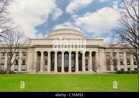 Institut de Technologie du Massachusetts le bâtiment 10, du Grand Dôme, Cambridge, Boston, Massachusetts, 2009. Banque D'Images