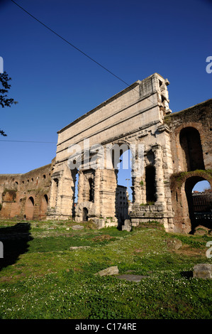 Italie, Rome, Porta Maggiore, ancienne porte romaine Banque D'Images