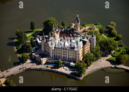 Areal view, château de Schwerin, Mecklembourg-Poméranie-Occidentale, Allemagne, Europe Banque D'Images