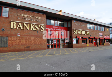 À l'entrée du stade de football Walsall Bescot au foyer de la Selliers Banque D'Images