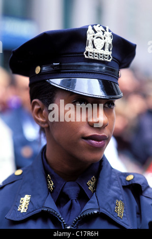 United States, New York, Manhattan, agent de police Tricia Braxton (pas de M.) Banque D'Images
