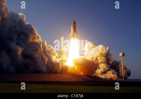 La navette spatiale Discovery, lancement de la mission STS-133 Banque D'Images