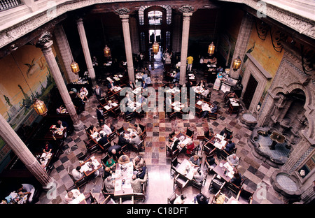 District fédéral de Mexico Mexico centre historique classé au Patrimoine Mondial par l'UNESCO dans le restaurant Sanborns Casa de los Banque D'Images