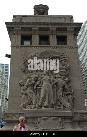 Sculpture bas-relief Michigan Avenue Bridge Downtown Chicago IL États-unis Banque D'Images