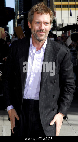 Hugh Laurie, l'extérieur de l'Ed Sullivan Theater pour 'le Late Show with David Letterman à New York City, USA - 23.03.09 Banque D'Images