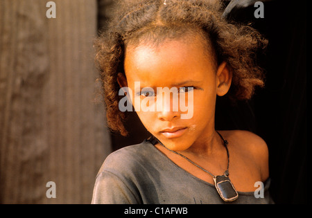 Région de Maradi, Niger, portrait de l'enfant de la tribu Peul Wodaabes Banque D'Images