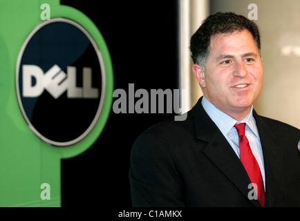 Michael Dell, PDG de Dell Inc déclare que Dell va réduire le personnel lors d'un discours à Beijing Beijing, Chine - 26.03.09 Banque D'Images