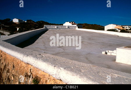 El Aljub, une citerne d'eau du 18ème siècle en Es Mercadal Menorca Menorca island town, îles Baléares Banque D'Images