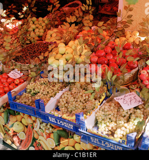 Décrochage du marché alimentaire à Istanbul en Turquie en Moyen-Orient Asie. La vie de l'entreprise saine Santé de style de voyage Frais Organic Banque D'Images