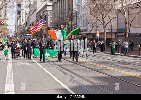 SAN FRANCISCO, CA, USA - Le 12 mars : La 160e de son défilé annuel de la St-Patrick, le 12 mars 2011 à San Francisco, CA, USA Banque D'Images