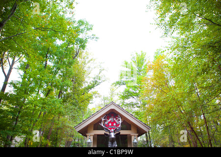 THE INN AT CRESTWOOD BOONE NC CAROLINE DU NORD AUBERGES TOURISME VOYAGE ÉVÉNEMENT DE MARIAGE LIEU WOODS ROAD APPALACHES BLUE RIDGE Banque D'Images