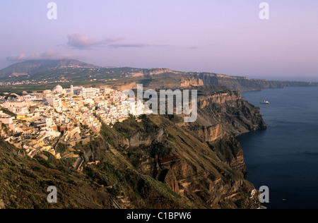 La Grèce, Îles Cyclades, l'île de Santorin, la ville de Thira (Fira) Banque D'Images