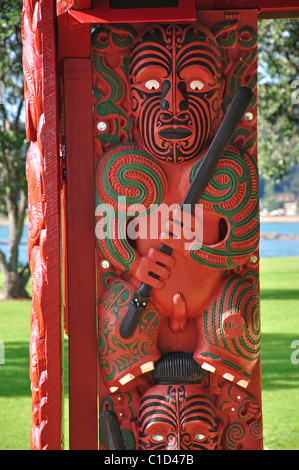 Les sculptures maories, Hobson's Beach, du Traité de Waitangi, Waitangi, Bay of Islands, Northland, North Island, New Zealand Banque D'Images