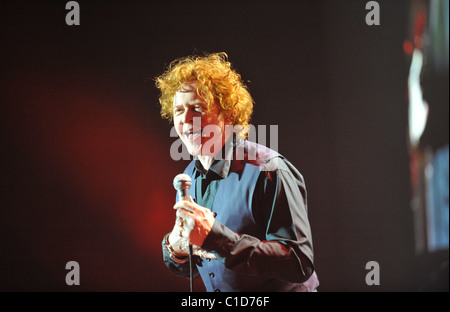 Mick Hucknall de Simply Red performing "Greatest Hits Tour 2009" concert au Heineken Music Hall, Amsterdam, Pays-Bas Banque D'Images