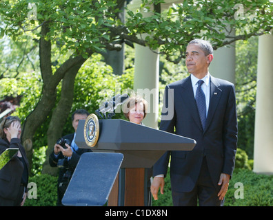 Le président Barack Obama au cours d'une présentation de la nationale 2009 Professeur de l'année dans le jardin de roses du Livre blanc Banque D'Images