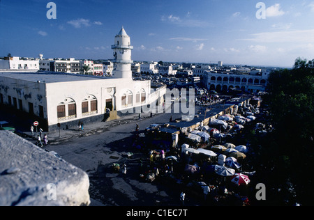 Djibouti, Djibouti, Rimbaud square et Hamoudi mosque Banque D'Images