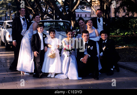 L'Australie, Sydney, pause photo pour un mariage dans Hyde Park, le coeur de la ville Banque D'Images