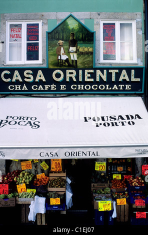 Portugal, Porto, casa, quartier Cordoaria épicerie oriental Banque D'Images