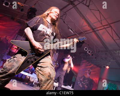 Les membres de la Légion des damnés Band effectuer sur le concert à Budapest, Hongrie, 2010. Banque D'Images