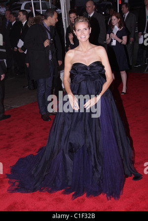 Heidi Klum, 'Le modèle comme Muse : incarnant Fashion' Costume Institute Gala au Metropolitan Museum of Art - Nouveaux arrivants Banque D'Images