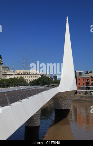 [Puente de la Mujer] [femme] Pont dans [Puerto Madero] docklands regeneration in Buenos Aires [Argentine] Banque D'Images