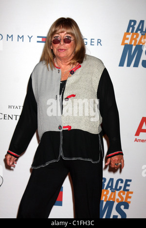 Penny Marshall La 16e course annuelle pour effacer MS a tenu à l'hôtel Hyatt Regency Century Plaza Los Angeles, Californie - 05.08.09 Banque D'Images