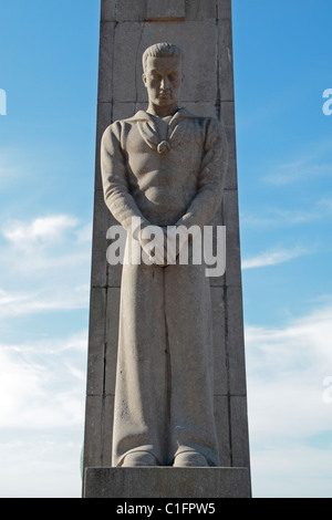 Le Zeeliedenmonument ('Sailors Monument') sur la promenade au-dessus de la plage principale d'Ostende, Belgique. Août 2010 Banque D'Images