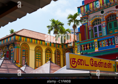 Les édifices patrimoniaux colorés dans Little India à Singapour Banque D'Images