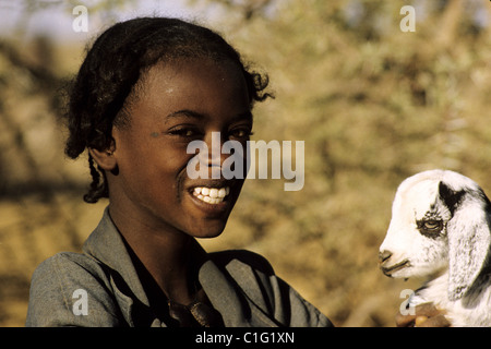 Région de Maradi, Niger, portrait de l'enfant de la tribu Peul Wodaabes Banque D'Images