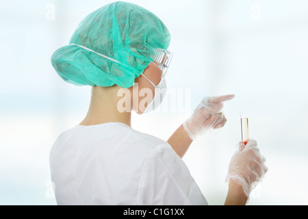 Closeup portrait of female scientist biotechnologiste ( ) Banque D'Images