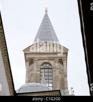 La tour de la Justice au Palais de Topkapi à Istanbul en Turquie. Banque D'Images