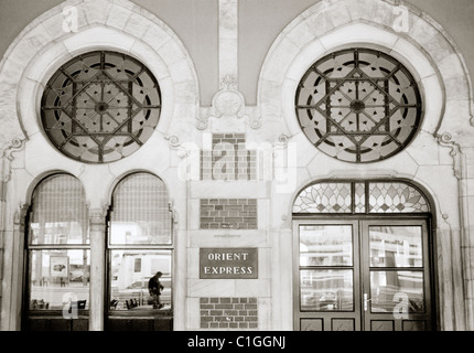 La gare de Sirkeci - le terminus de l'Orient Express à Sirkeci à Istanbul en Turquie. Banque D'Images