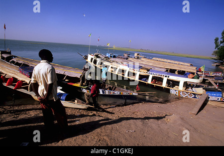 Mali, pinasses dans le port de Tombouctou Banque D'Images