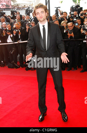 Robert Pattinson 2009 Cannes International Film Festival - Jour 8 Première de 'Inglourious Basterds' Arrivées - Cannes, France - Banque D'Images