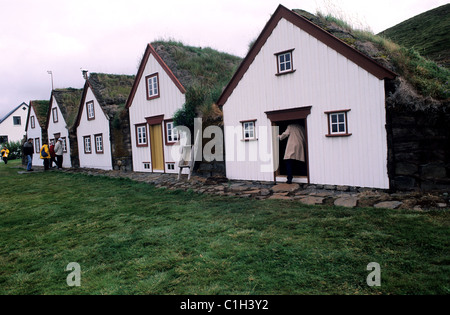 Région de l'île, Nordurland Eystra, Laufas folkmuseum est une ancienne ferme avec toit de gazon Banque D'Images