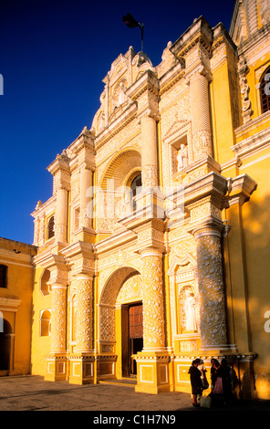 Guatemala, Cordillère centrale, Sacatepequez Department, Antigua, classée au Patrimoine Mondial de l'UNESCO, l'église Baroque de La Merced Banque D'Images